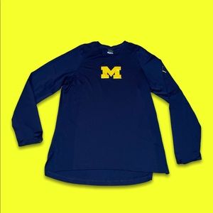 Michigan Wolverines long sleeve T-shirt
